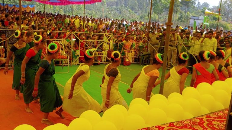 Chicken Road: The Ephemeral Dance of Dharma and Risk on the Digital Grid